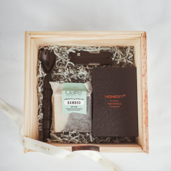 Men’s Survival Gift Box